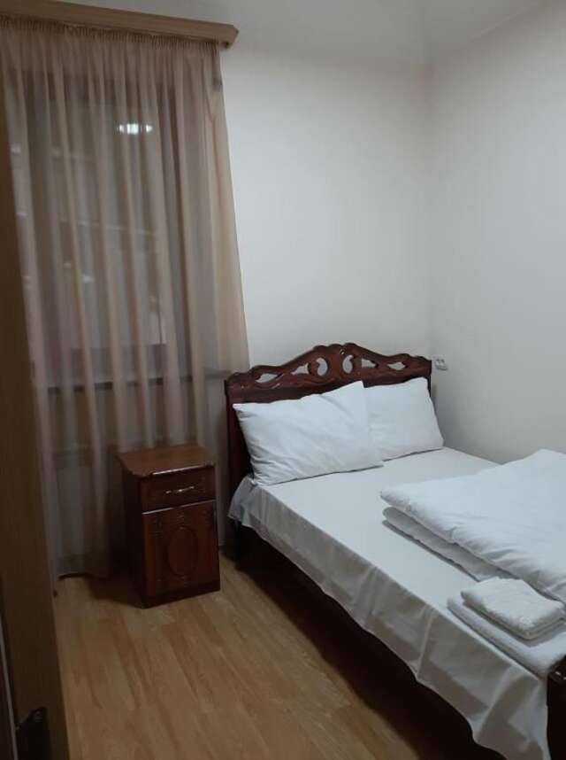 Отели типа «постель и завтрак» J&S Hotel Ванадзор-36
